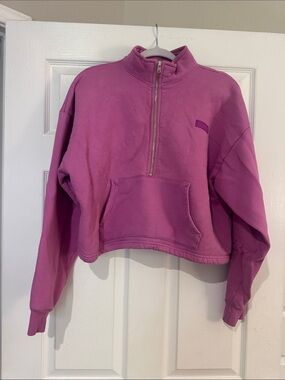 SET Active x Revolve Cropped Half-Zip Sweatshirt - Fuchsia Pink